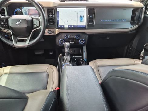Used 2024 Ford Bronco Wildtrak AWD/4WD image 16
