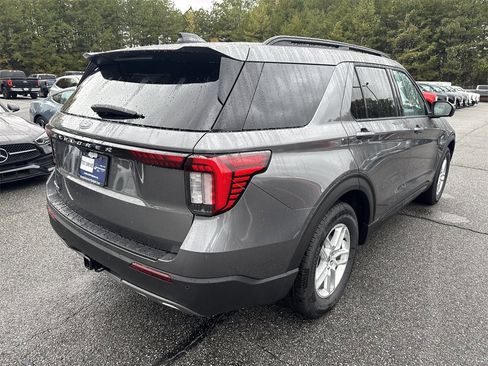 New 2026 Ford Explorer Active w/ Active Comfort Package image 7