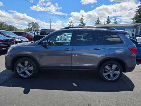 Used 2021 Honda Passport Touring image 2