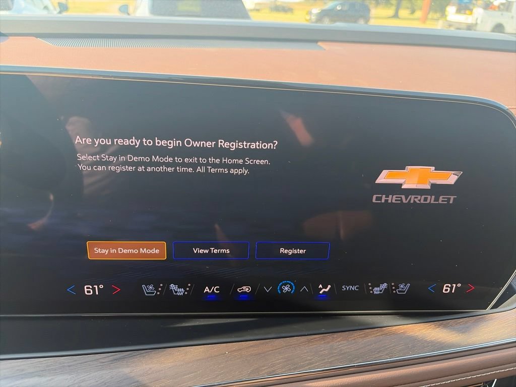 New 2026 Chevrolet Suburban High Country AWD/4WD image 22