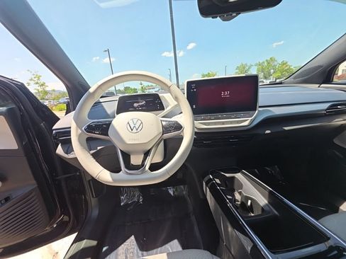 Used 2023 Volkswagen ID.4 Pro S AWD/4WD image 14