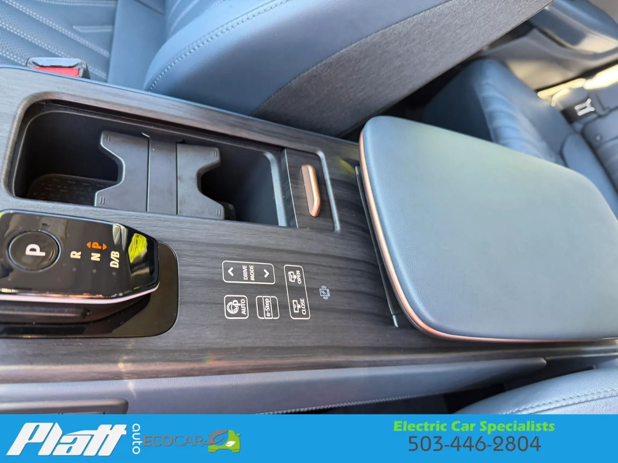 Used 2024 Nissan Ariya AWD image 24