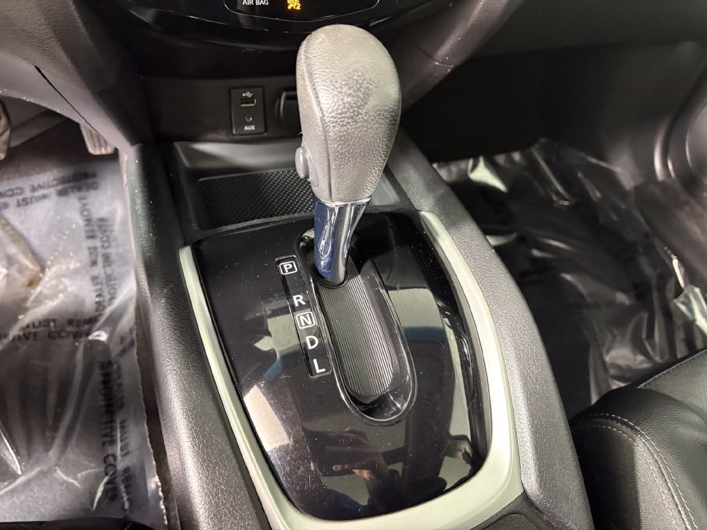 Used 2016 Nissan Rogue SL AWD/4WD image 20