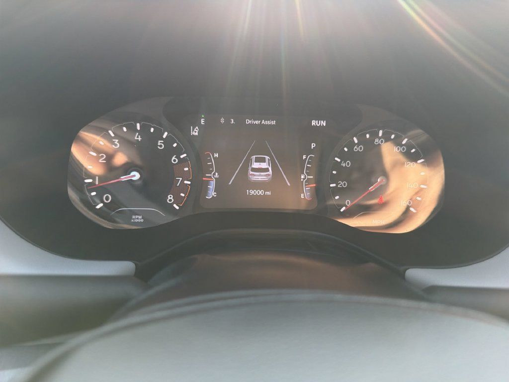 Certified 2023 Jeep Compass Limited AWD/4WD image 5