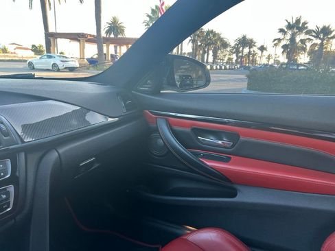 Used 2015 BMW M4 Coupe RWD image 17