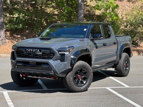 Used 2025 Toyota Tacoma TRD Pro image 1