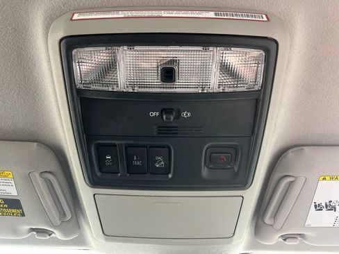 Used 2021 Toyota 4Runner SR5 AWD/4WD image 25