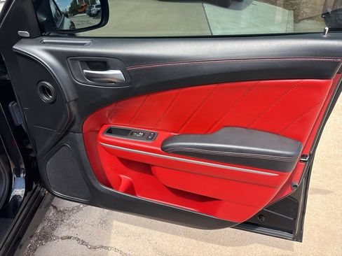 Used 2022 Dodge Charger Scat Pack w/ Plus Group image 25
