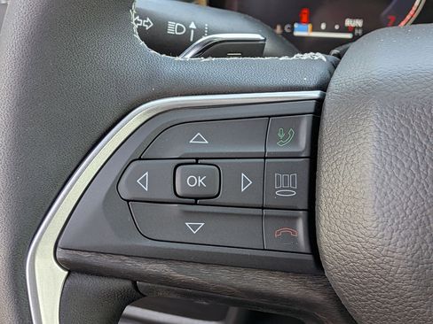 New 2026 Jeep Grand Cherokee Limited image 22