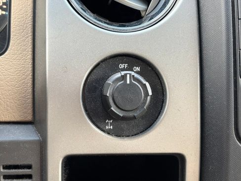 Used 2014 Ford F150 XLT w/ XLT Convenience Package RWD image 10