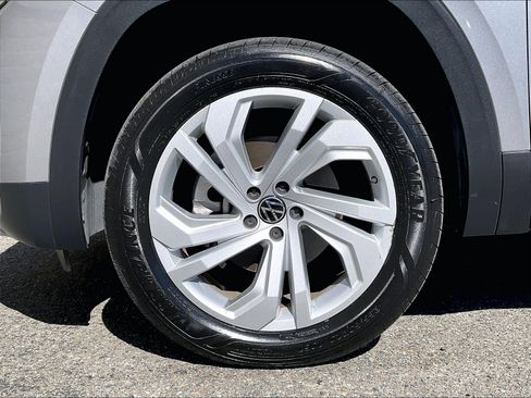 Certified 2022 Volkswagen Atlas SE AWD/4WD image 8