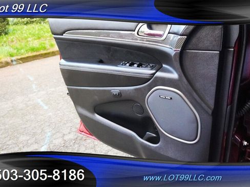 Used 2017 Jeep Grand Cherokee SRT AWD/4WD image 21