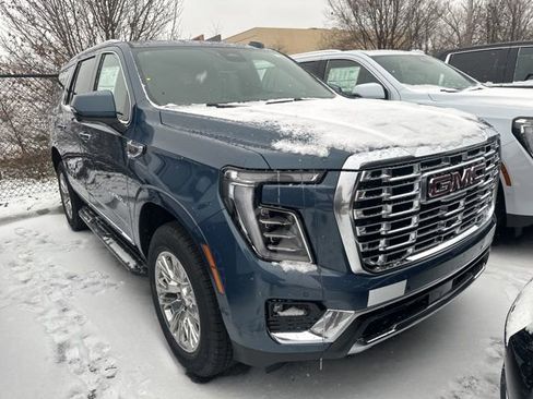 New 2026 GMC Yukon Denali image 7