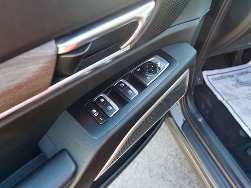 Used 2021 Kia Telluride EX w/ EX Premium Package FWD image 20