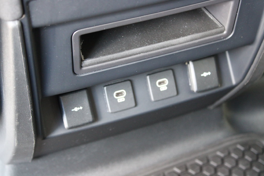Used 2021 Land Rover Defender 110 AWD/4WD image 11