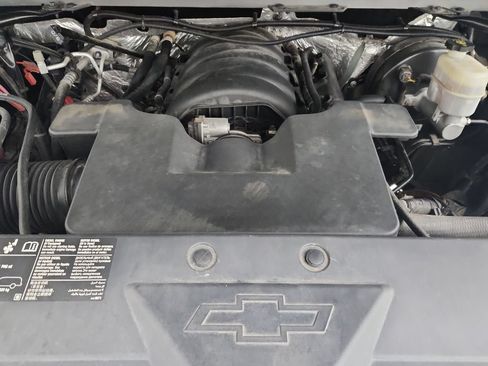 Used 2018 Chevrolet Silverado 1500 LTZ w/ Sport Package AWD/4WD image 36