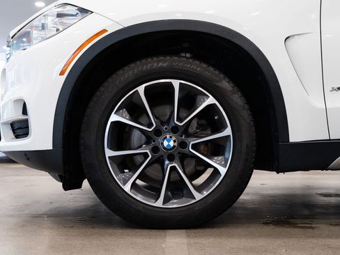 Used 2017 BMW X5 xDrive35d image 7