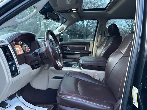 Used 2017 RAM 3500 Laramie Longhorn image 11