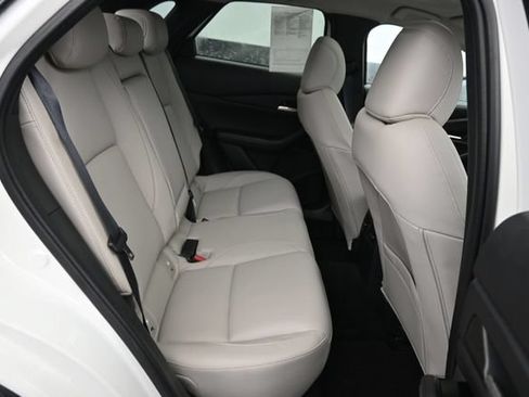 Used 2025 MAZDA CX-30 AWD 2.5 S w/ Preferred Package image 7