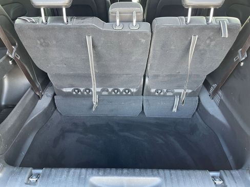 Used 2025 Chrysler Pacifica Select image 31