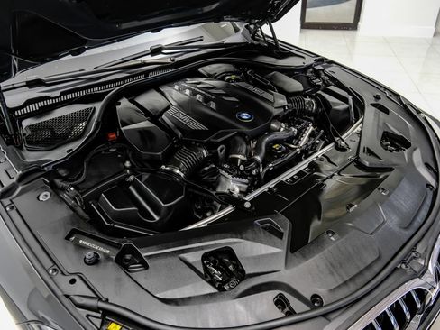 Used 2022 BMW M850i xDrive Coupe w/ Driving Assistance Package AWD/4WD image 54