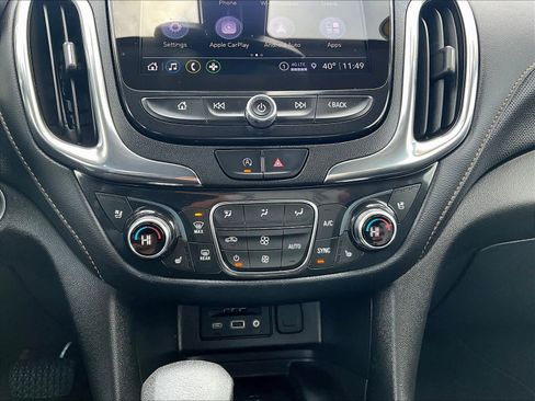 Used 2022 Chevrolet Equinox Premier image 26