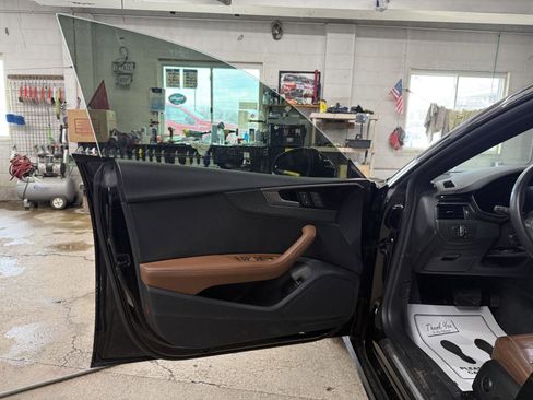 Used 2022 Audi A5 2.0T Premium Plus w/ Premium Plus image 9