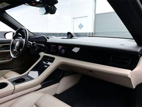 Used 2023 Porsche Taycan 4S image 19