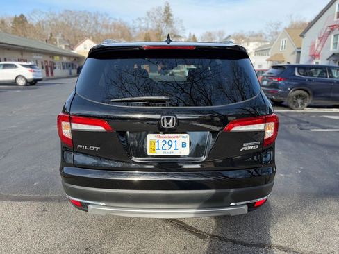 Used 2020 Honda Pilot Touring image 14