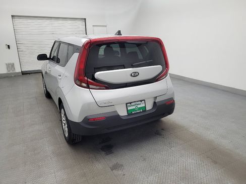 Used 2020 Kia Soul LX image 6