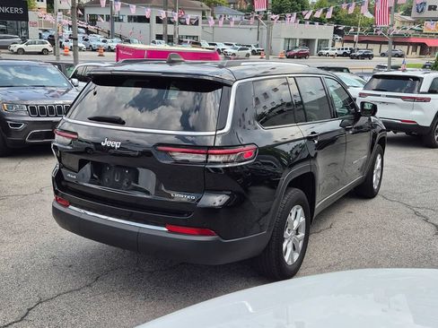 Used 2023 Jeep Grand Cherokee L Limited AWD/4WD image 6