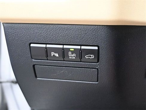 Used 2015 Lexus NX 200t FWD image 29