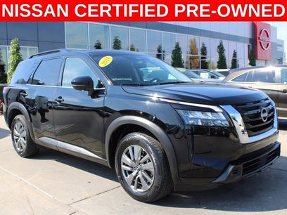 Certified 2024 Nissan Pathfinder SV