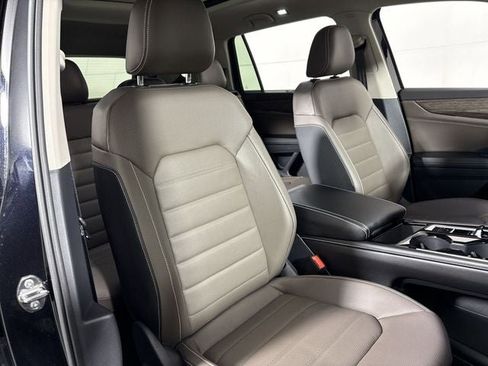 New 2026 Volkswagen Atlas SEL image 14