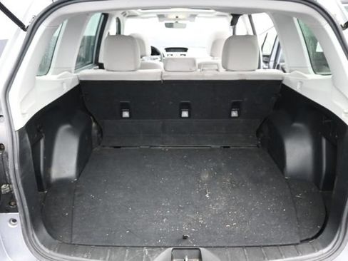 Used 2018 Subaru Forester 2.5i Premium AWD/4WD image 6