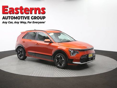 Used 2023 Kia Niro Wind w/ Wind Preserve Package FWD image 47