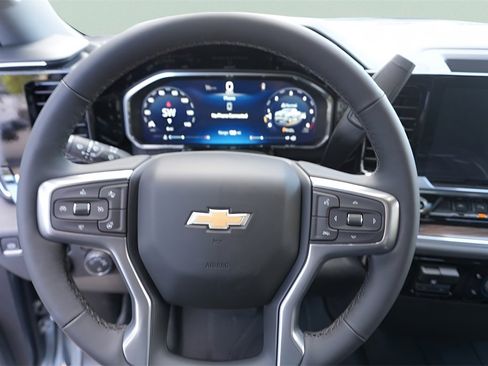 New 2026 Chevrolet Silverado 1500 LT w/ Safety Package image 16