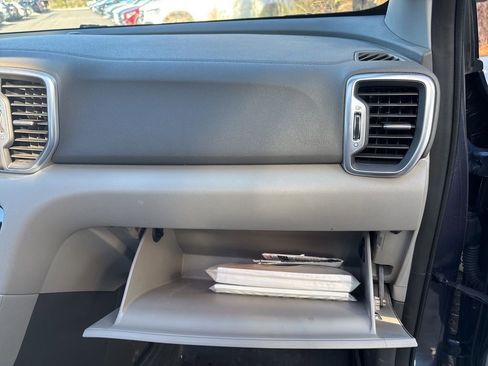 Used 2018 Kia Sportage EX w/ EX Premium Package image 26