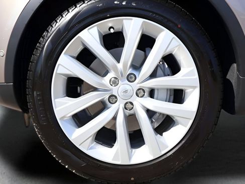 New 2026 Land Rover Discovery S AWD/4WD image 29
