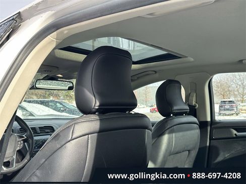 Used 2019 Ford Fusion Titanium image 15