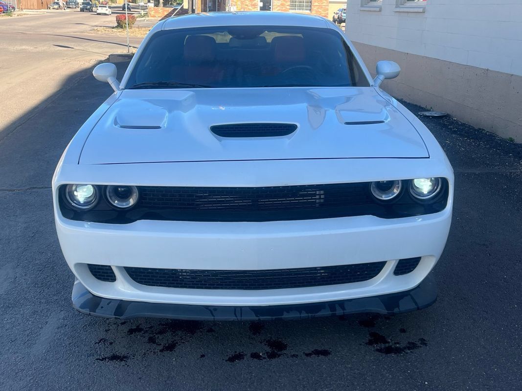 Used 2018 Dodge Challenger R/T Plus RWD image 2
