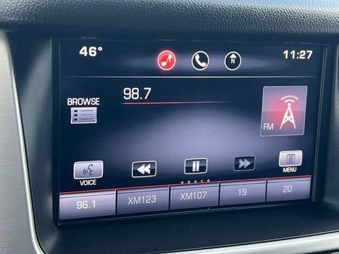 Used 2015 GMC Yukon SLT image 16