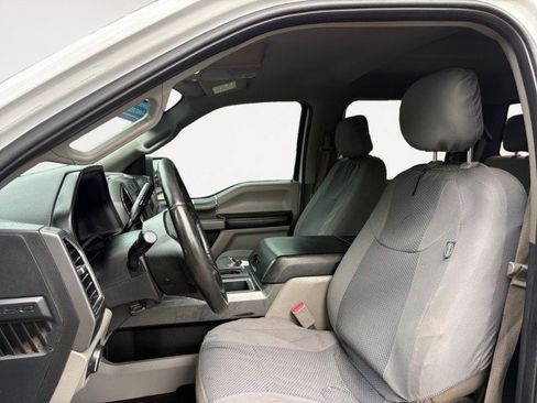 Used 2015 Ford F150 XLT w/ Equipment Group 302A Luxury AWD/4WD image 12