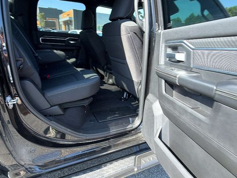 Used 2026 RAM 2500 Big Horn AWD/4WD image 21