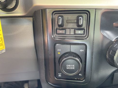 Used 2023 Ford F250 XL w/ STX Appearance Package AWD/4WD image 29