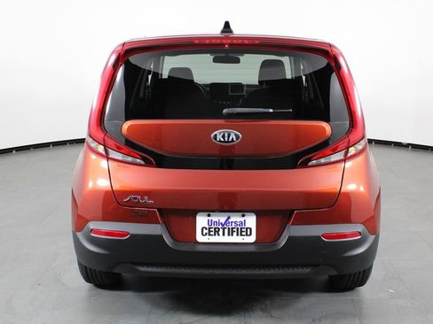 Used 2020 Kia Soul LX image 9