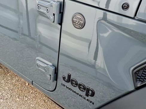 New 2026 Jeep Wrangler Sport AWD/4WD image 9