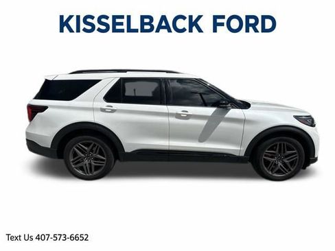Used 2025 Ford Explorer ST w/ Sun And Sound Package AWD/4WD image 3
