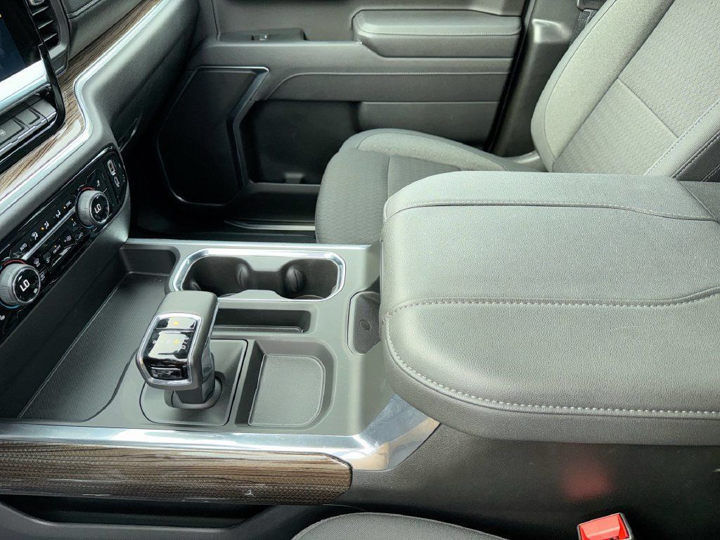 Used 2025 Chevrolet Silverado 1500 RST RWD image 24