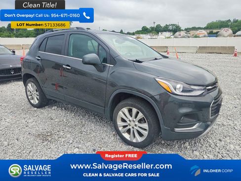 Used 2020 Chevrolet Trax Premier AWD/4WD image 5